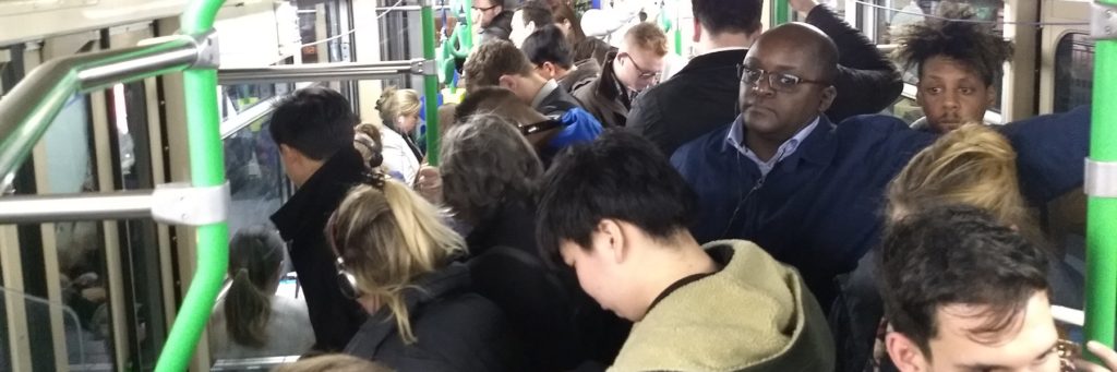 Crowding on tram 48