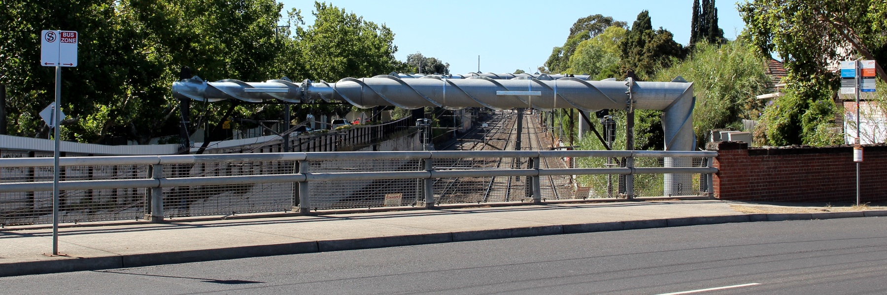 Overhead wire structure near Armadale station