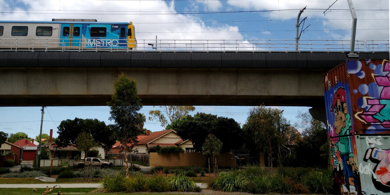 Train on skyrail near Carnegie