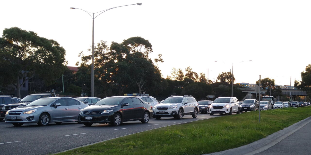 Traffic on Nepean Highway