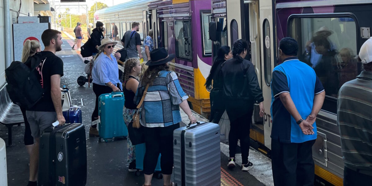Passengers at Broadmeadows boarding a crowded train to Seymour