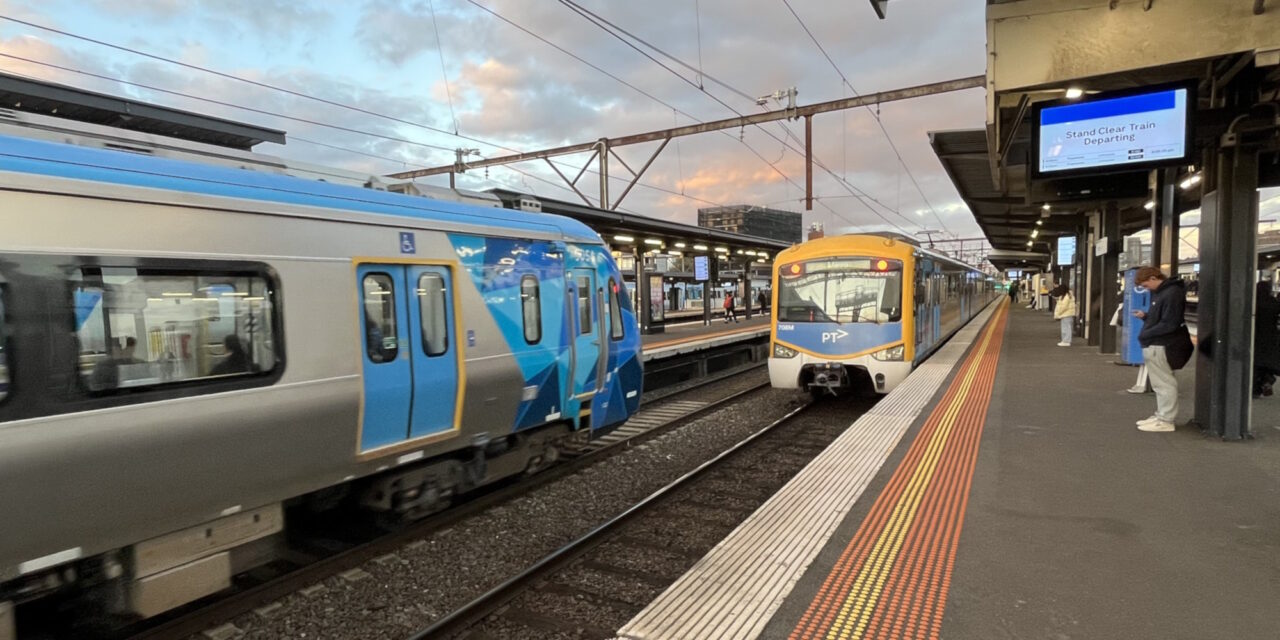 Evolution HCMT train and Siemens train at Richmond station