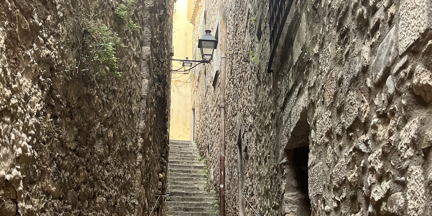 Narrow passageway with steps, Girona, Spain